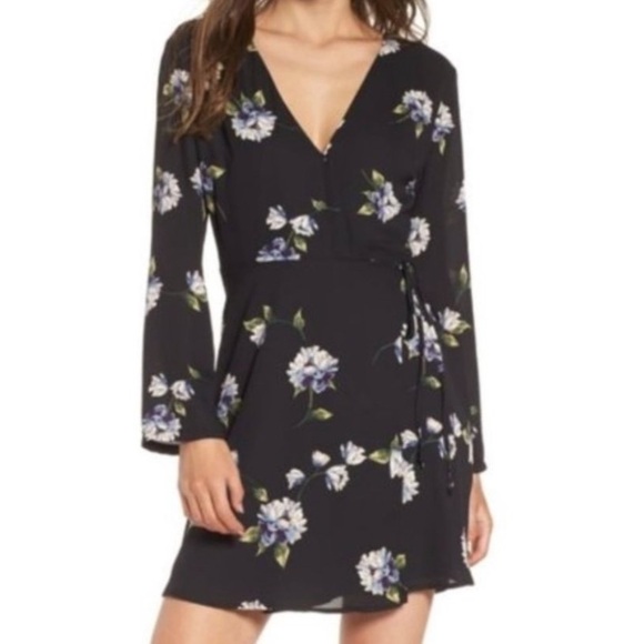 Blue Floral Black Wrap Dress Size Medium - Picture 1 of 6